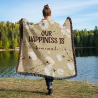 Our Happiness is Homemade - Women's Cosy Woven Blanket - Floral Design - Tassel Picnic Blanket - Great Gift for Women